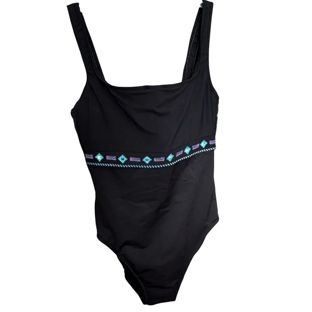 Miraclesuit One Piece Swimsuit Sz 10 Tummy Control Embroidered Trim Black
